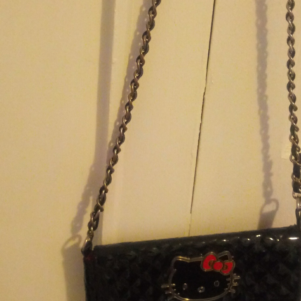 Purse - Picture 2 of 3